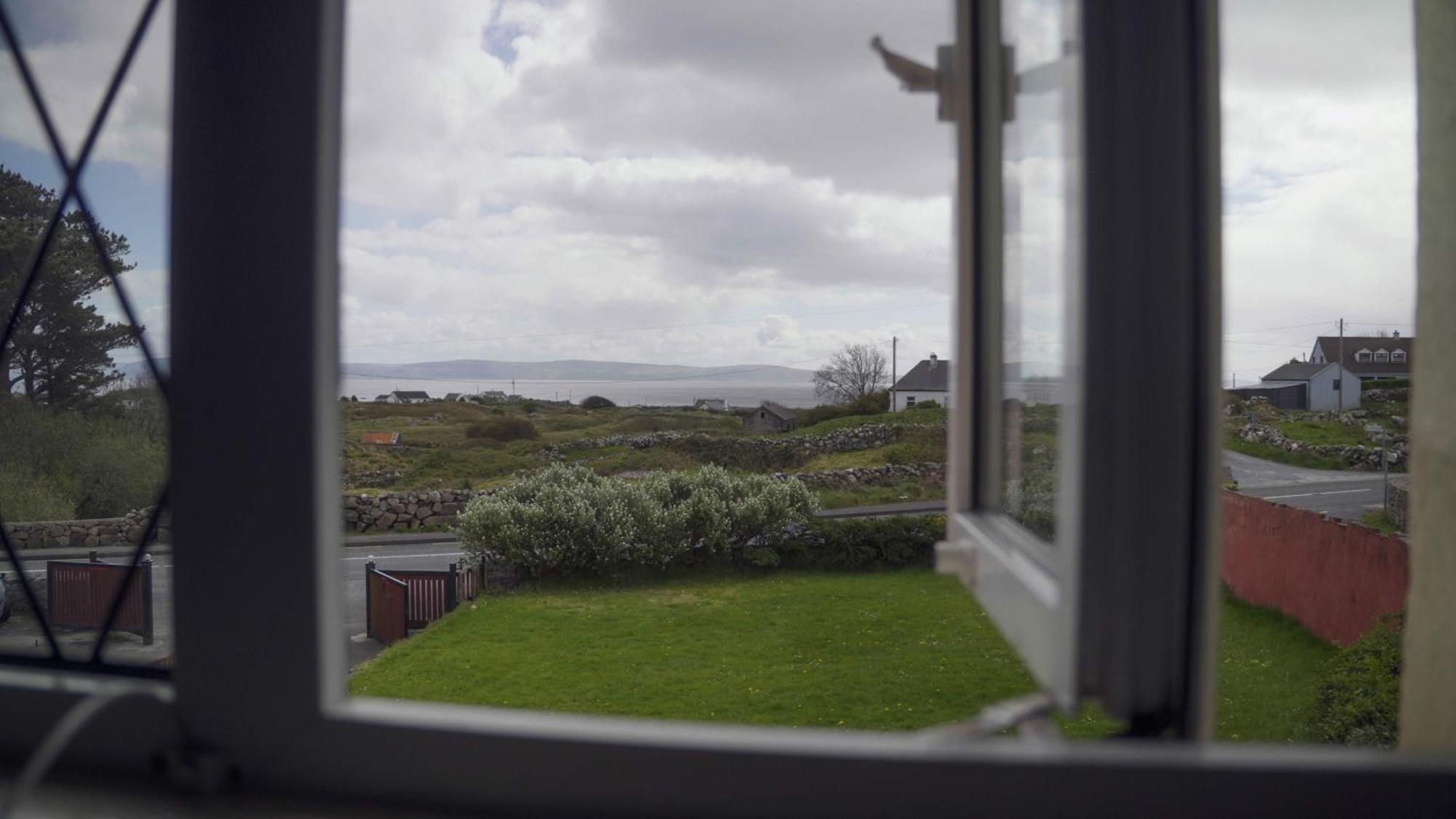 Seaview Lodge Inverin Eksteriør billede